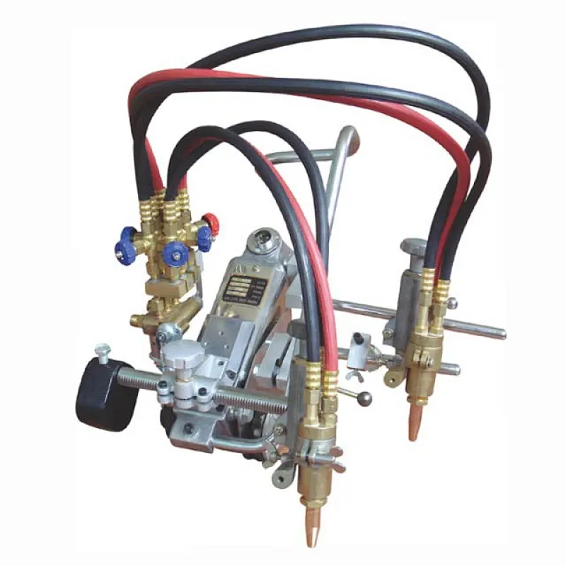 Straight line cutter for cutting machine