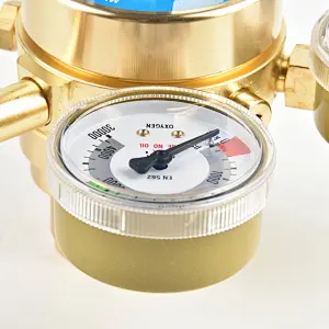 Professional Multi Stage Oxygen Regulator With 2 Gauges OR-32