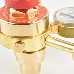 Professional Double Stage Acetylene Regulator With 2 Gauges