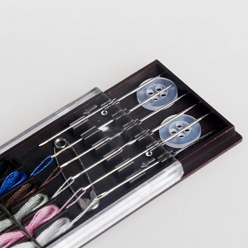 Assorted Colors Travel Hotel Use Quick Fix Sewing Kit with Needles Threads, Button Safety Pin