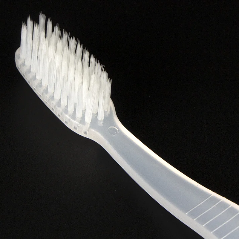 PP Toothbrush Disposable Plastic Toothbrush Wholesale
