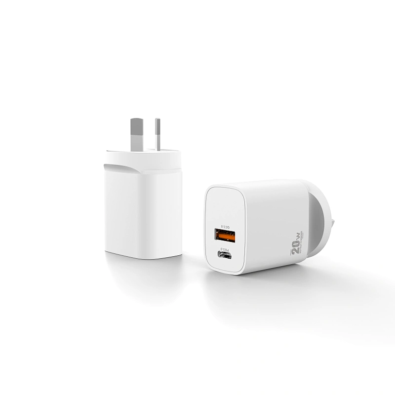New Arrival Pd 20w Fast Charging Uk Plug Cell Phone Usb C Charger For Iphone 13 Pro Max
