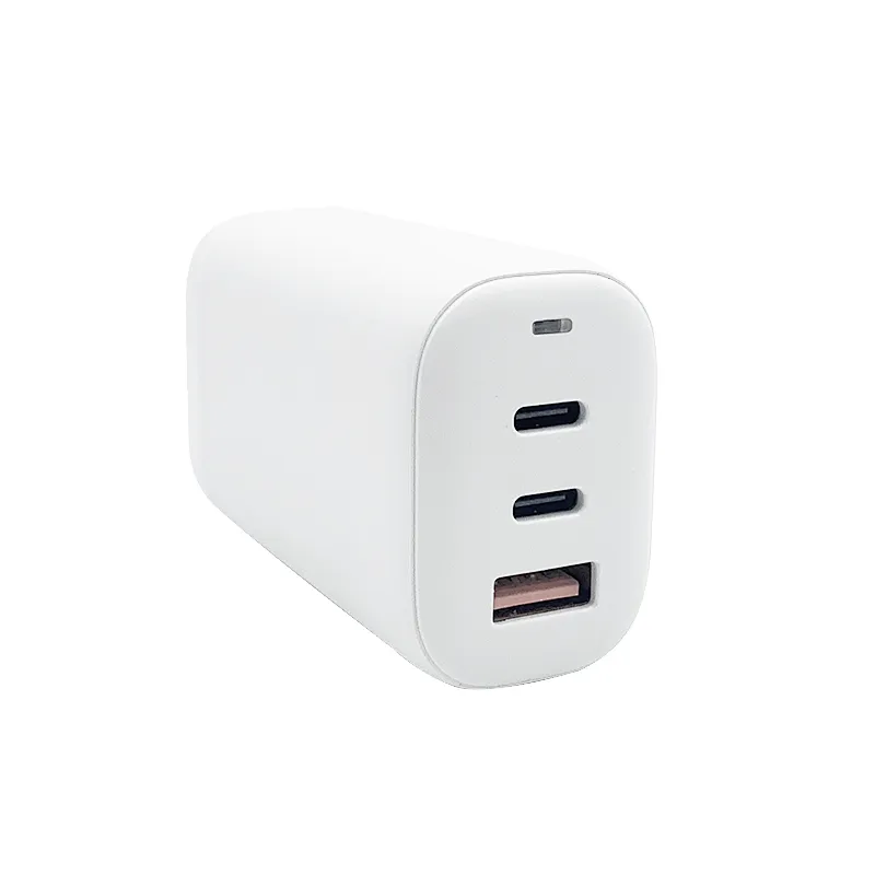 2021 Nuevo producto Amazon al por mayor Gan 65W tipo C puertos USB A CHARGER para iphone 12 cargador de buena calidad