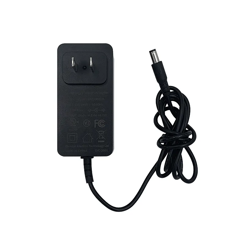 2021 VENTAS CALIENTES 5V 8V 10V 12v Adaptador de corriente 1A, 1.5A, 2A, 2.5A, 3A, 3.5A DC Fuente de alimentación con CCC Tuv FCC KC CB