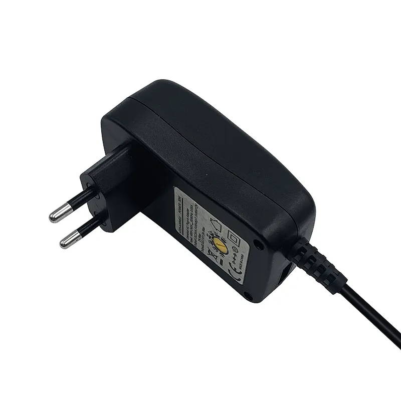 Nuevo diseño OEM Logo 3V 6V 7V 8V 10V 12V 0.1A 0.8A 0.9A 1A 1.2A adaptador de corriente de carga rápida caja adaptador de corriente alterna de CA BUENA CALIDAD