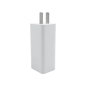 Free Sample high quality 1 USB A 1 Type C ports fast charging Folding plug portable for iPhone XS Max iPad Samsung