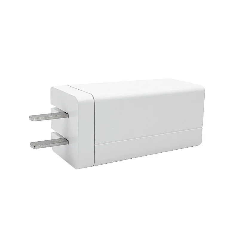 hot selling products 4 USB ports Type C port phone charge 15w 20w Max suitable for gifts and customized logo