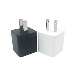 2022 New Fast Charger 20w Usb Type C Pd Power Adapter Suitable For Mobile Phones