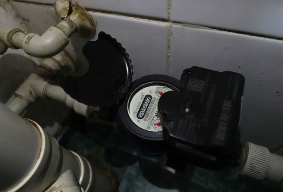 Where is the water meter located