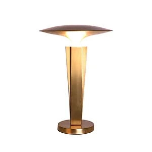 Volcanic cloud hand-dying antique brass dimmable LED desk lamp