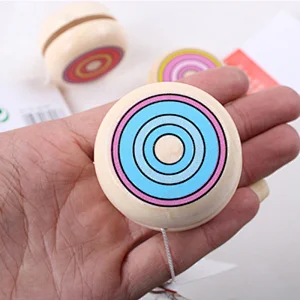 2021 new Amazon hot selling children's gift yo-yo toy wooden cartoon yo-yo