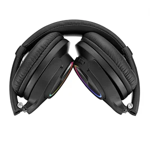 Foldable and rotatable design over ear wireless headphone