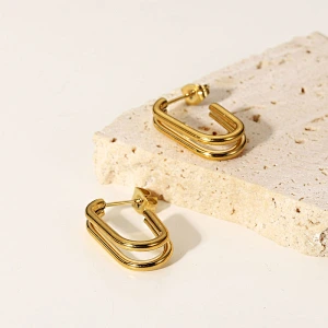 18K Gold Basic C-Shaped Earrings Hoop Earrings