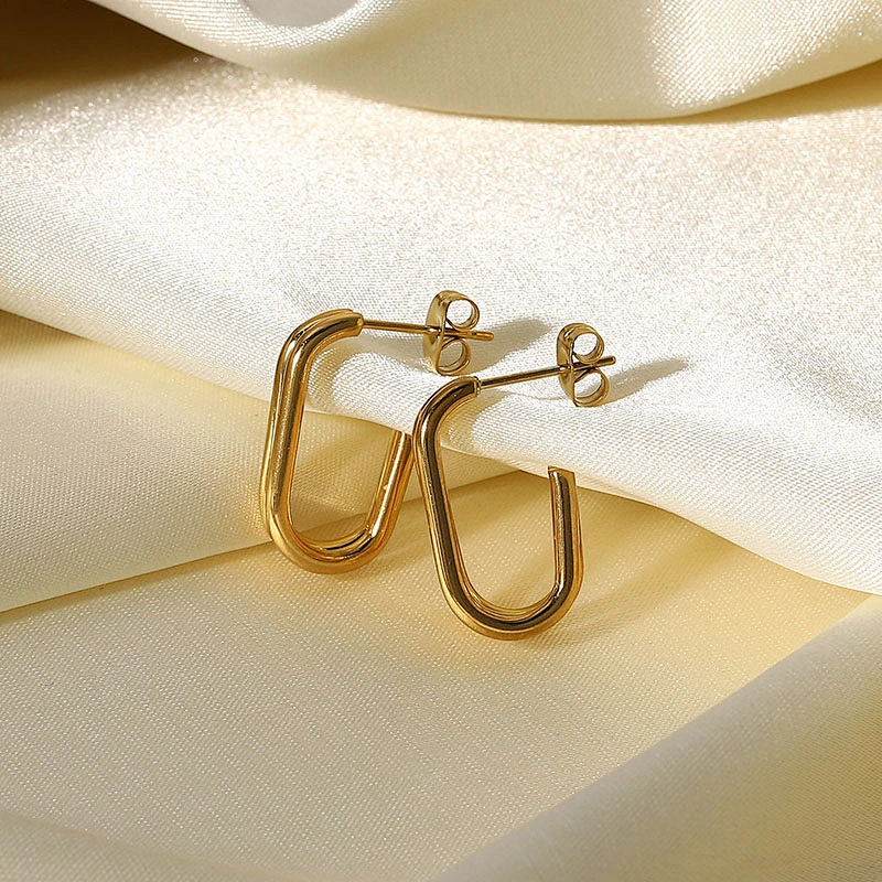 18K Gold Basic C-Shaped Earrings Hoop Earrings