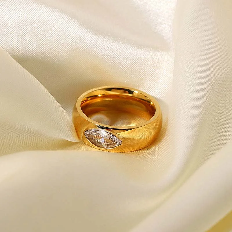 18K Gold Plated Steel Transparent Marquise Cut Zirconia Ring