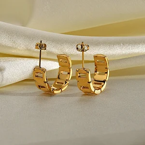 Fashion Hollow Stainless Steel Stud Earrings Curved Earrings