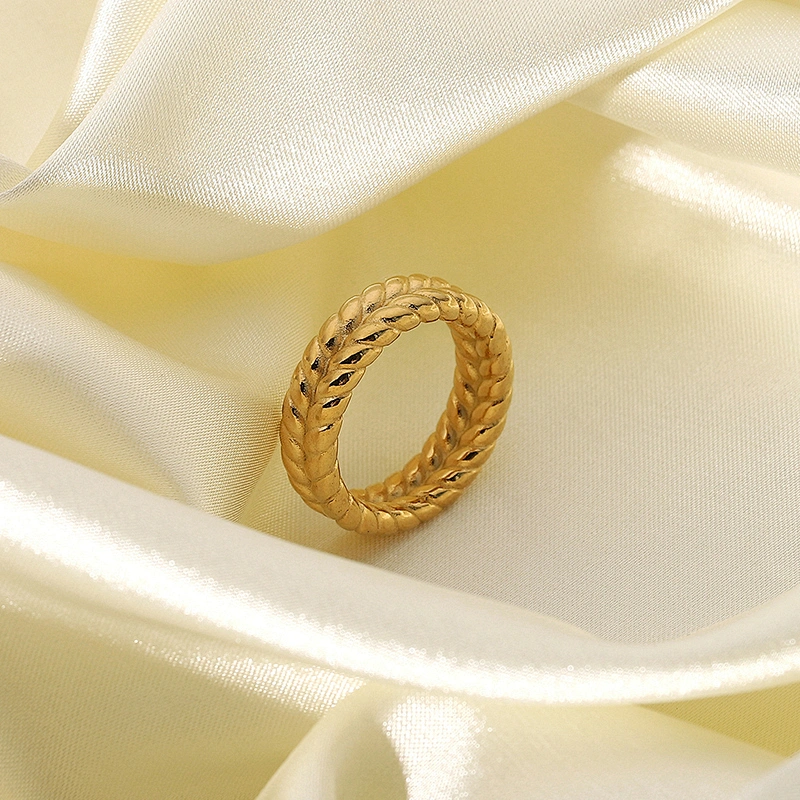Fashion Simple 18K Gold Plated Stainless Steel Metal Ring