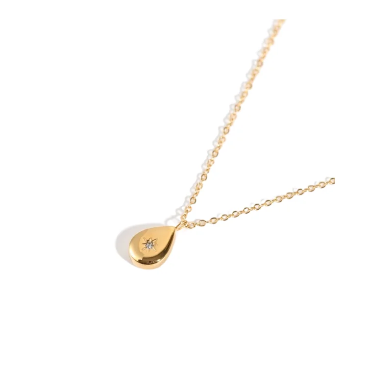 18K Gold Plated Zirconia Drop Eight Awn Star Pendant Necklace