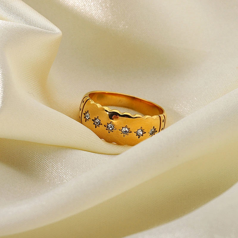 Women Rhinestone Eight Awn Star Stainless Steel Ring