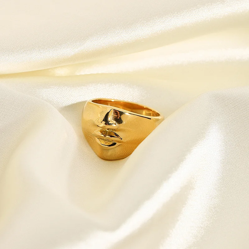 Fashion Stainless Steel Ring 18K Gold Plated Couple Rings