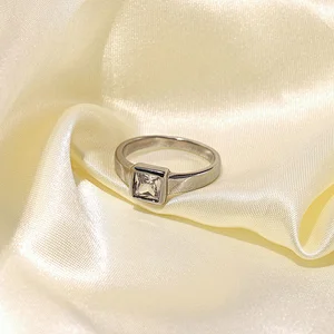 Vintage Stainless Steel Transparent Zirconia Ring Jewelry