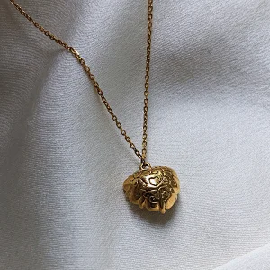 Shell Heart Charm Pendant Chain Stainless Steel Necklace