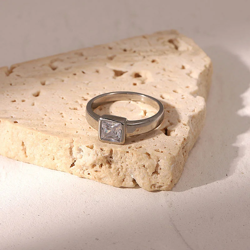 Vintage Stainless Steel Transparent Zirconia Ring Jewelry