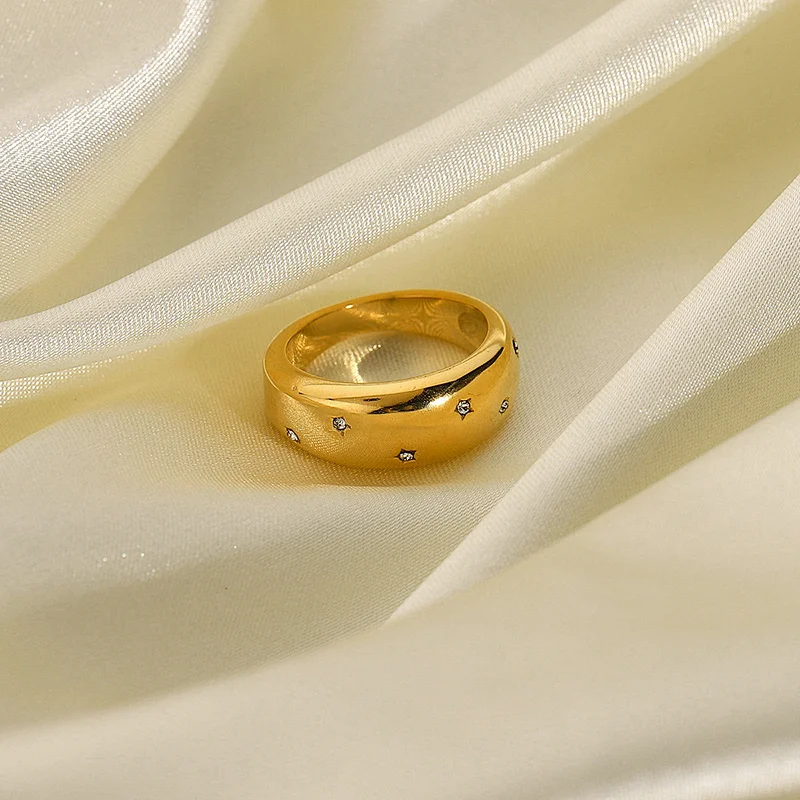 Titanium Steel Ring 18K Gold Plated Steel Women's Zircon Ring