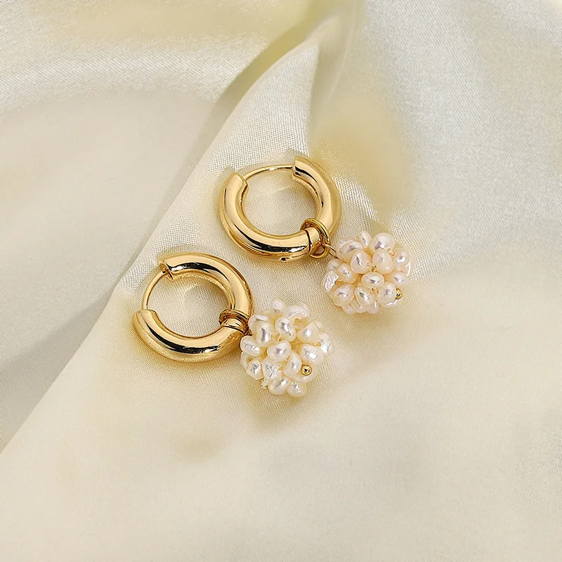 Small Pearls Strung Earring Fashion Small Hoop Earrings