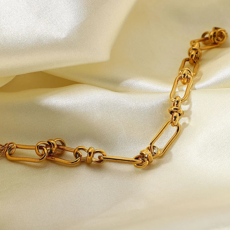 Fashion Simple Chain Bracelet Stainless Steel Hollow Bracelet