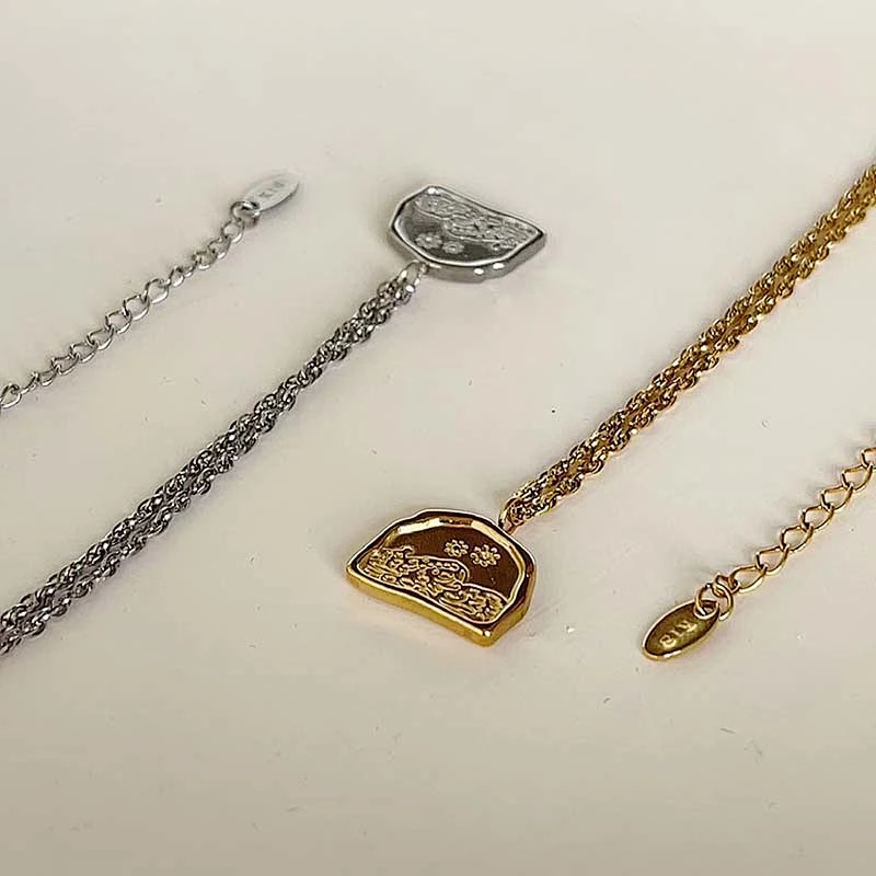 Stainless Steel Simple Fashion Pendant Necklace