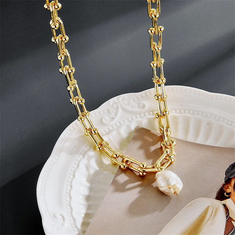 Fashion Freshwater Pearls Gold Plated Chain Necklace