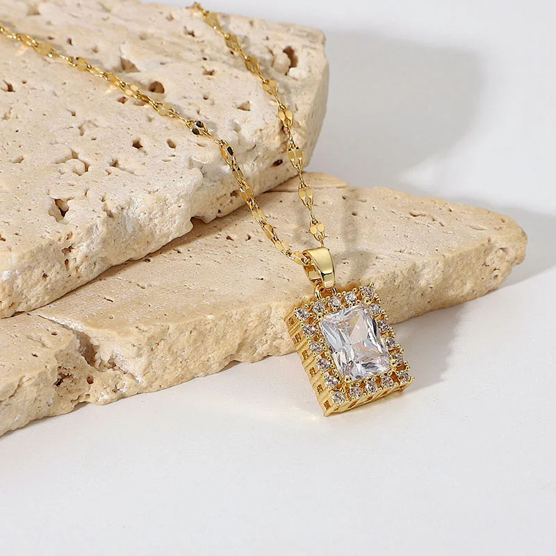 Fashion Stainless Steel Necklace Zircon Pendant Necklace