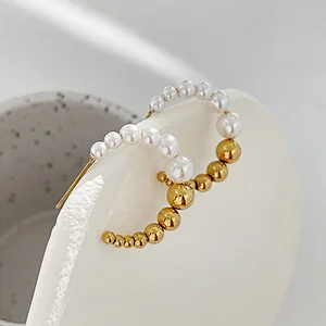 New Trend C-shaped Earrings Simple Freshwater Pearl Earrings