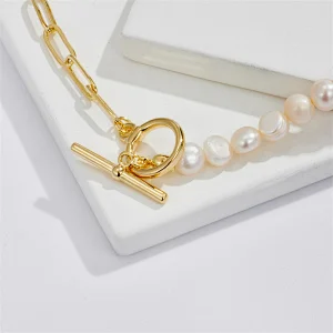 Fashion Pearl OT Buckle Oval Necklace Female Clavicle Chain