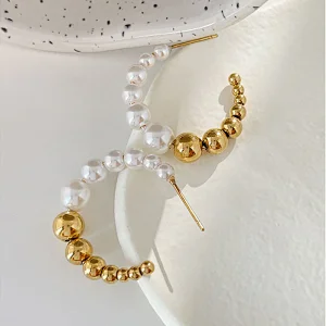 New Trend C-shaped Earrings Simple Freshwater Pearl Earrings