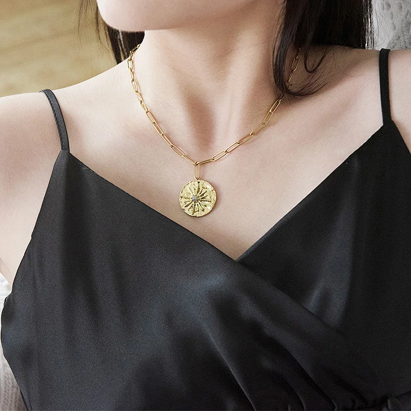 Women Vintage Star Pendant Necklace Steel Necklace