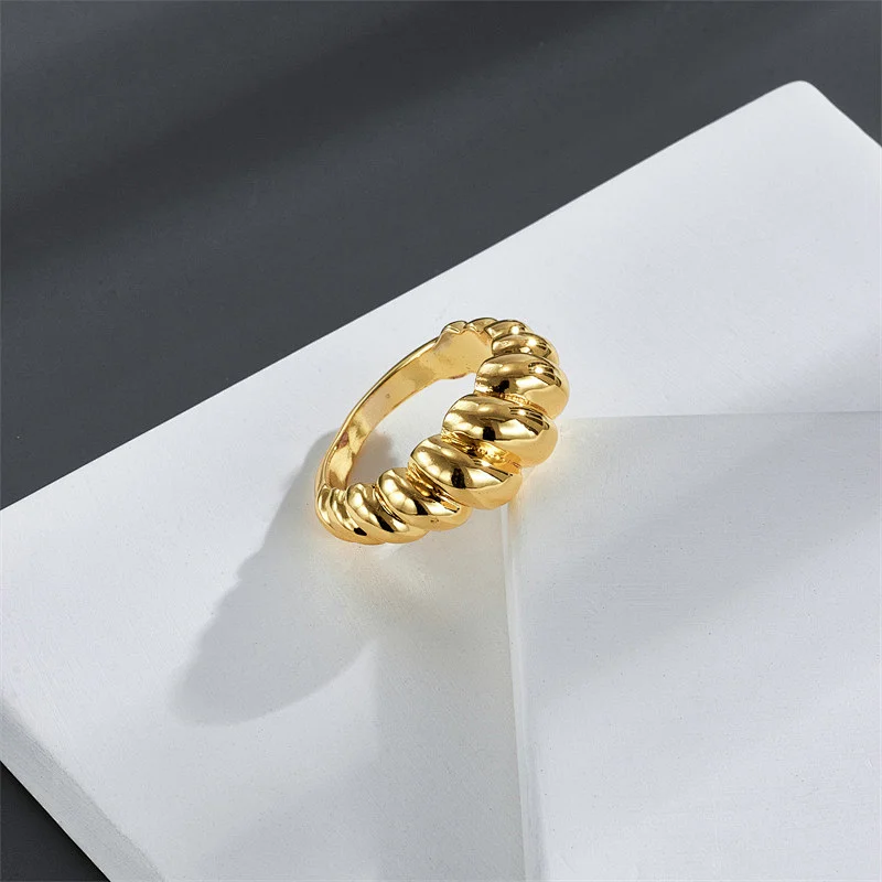 New Threaded Ring Creative Ring Electroplating Ring