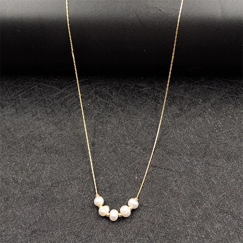 Vintage Baroque Pearl Pendant Minimalist Design Necklace