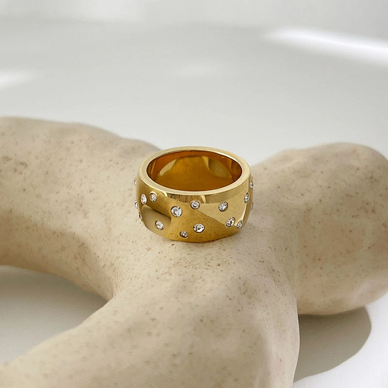 Fashion Simple Titanium Steel Zircon Ring