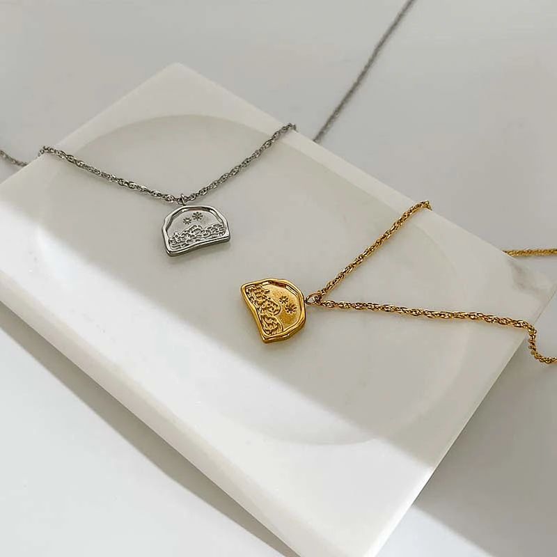 Stainless Steel Simple Fashion Pendant Necklace