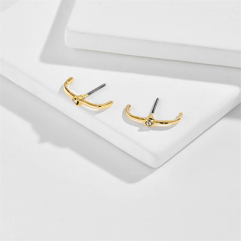 New Simple Stud Earrings Fashion Jewelry Zircon Earrings