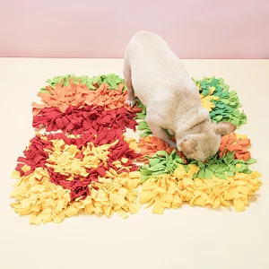 High quality antislip feeding trendy foldable pet soft lick slow food mat