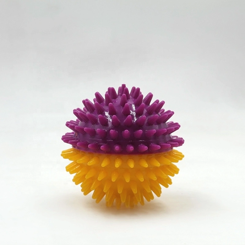 Colorful Soft TPR  Pet Kitten Chew Supplies Playing Squeaking Voice Activated Dog Spike Ball toys 6.5cm