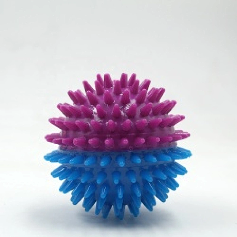 Colorful Soft TPR  Pet Kitten Chew Supplies Playing Squeaking Voice Activated Dog Spike Ball toys 6.5cm