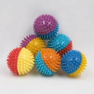 Colorful Soft TPR  Pet Kitten Chew Supplies Playing Squeaking Voice Activated Dog Spike Ball toys 6.5cm