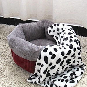 Custom luxury PP cotton corduroy dog sleeping bed for pets wholesale 2022