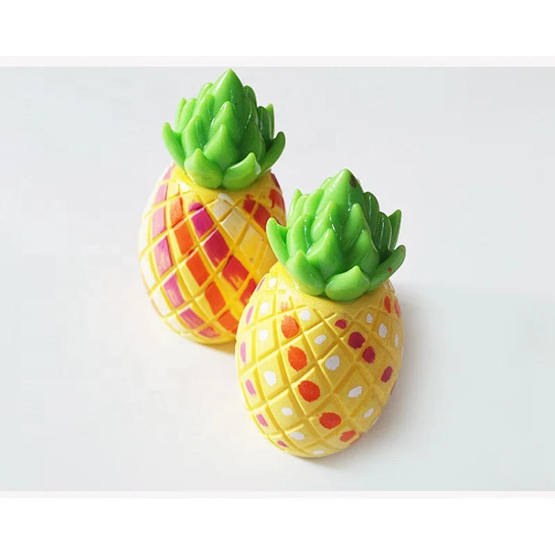TPR Foam Pet Dog Cat Food Attractant Toy  pineapple Shape Chew Toy For Pets Who Dont Like Toys