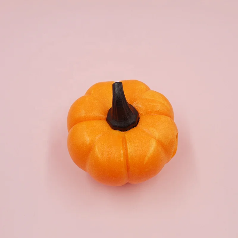 Wholesale Durable Interactive Dog Chew Toy Food Leakage Pumpkin Pet Halloween Dog Toys 2021
