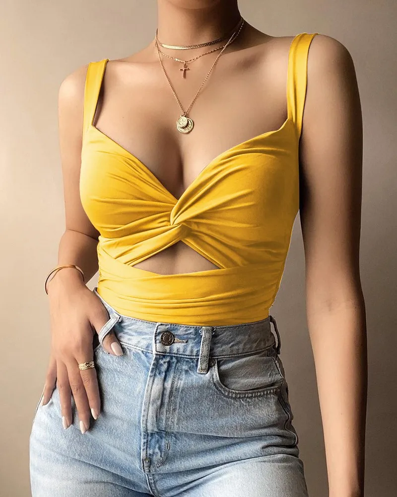 backless crop tops manufacturer